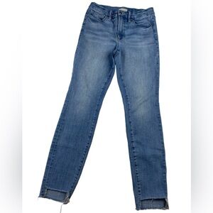 Good American good legs skinny jeans medium wash size 6/28 style GLSHRE075T